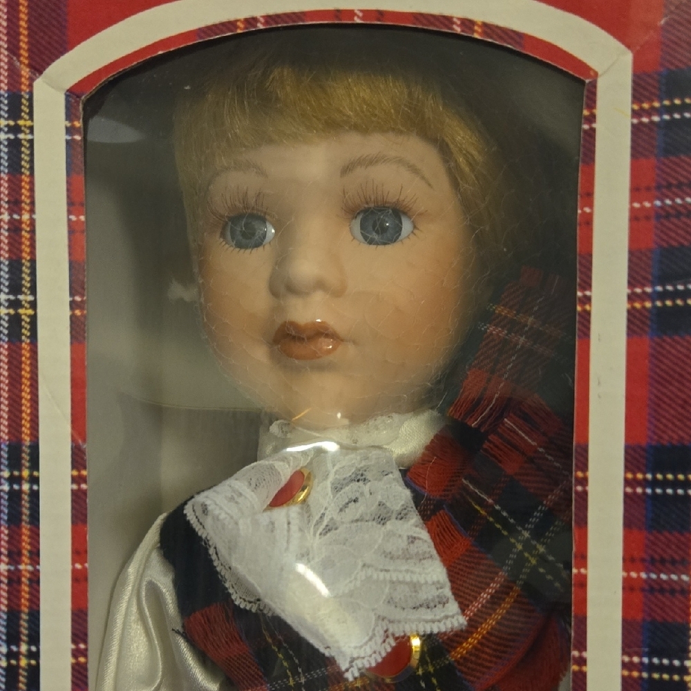 Doll Collection, Scottish - Picture 2 of 7